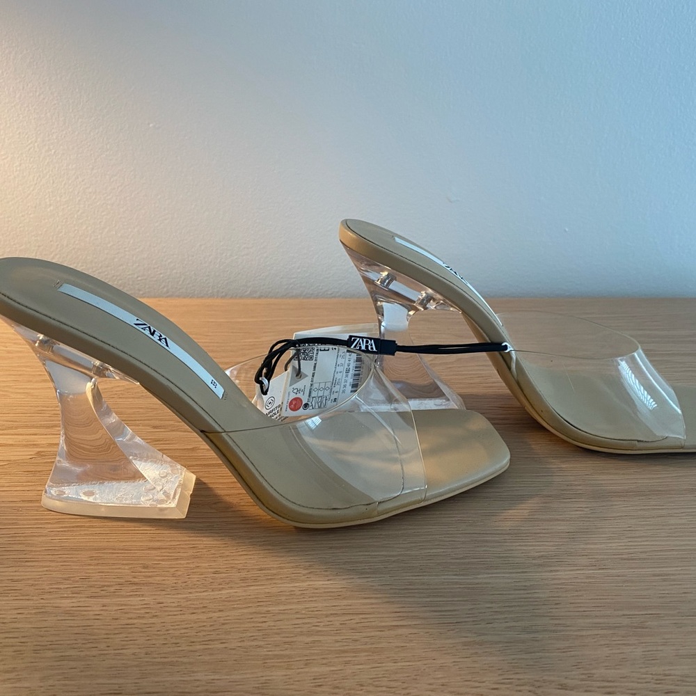 NWT ZARA METHACRYLATE & VINYL TRANSPARENT HEELS SIZE 8
